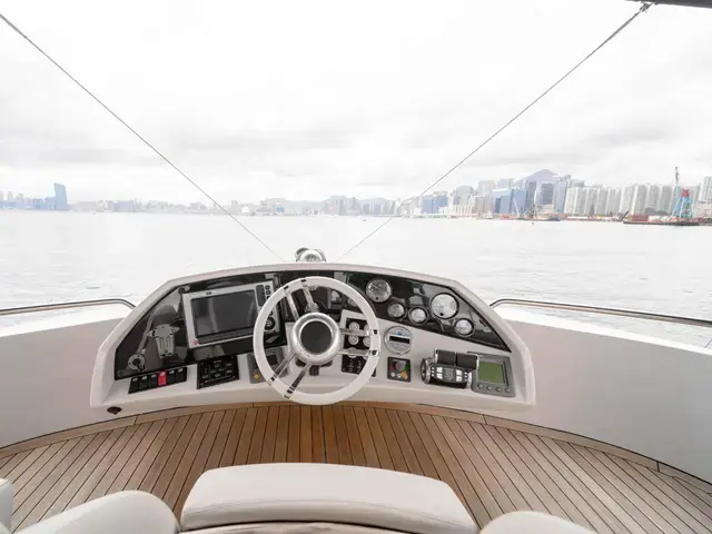 Sunseeker Predator 74