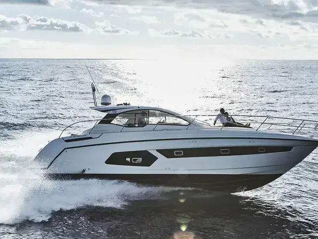 Azimut Atlantis 43