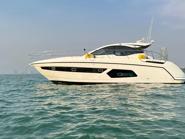 Azimut Atlantis 43