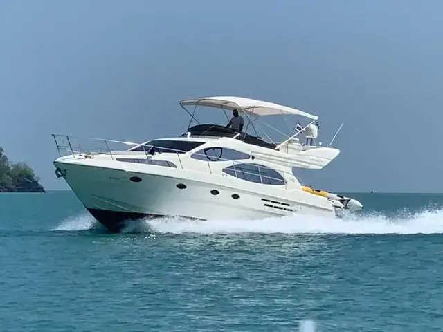 Azimut 46