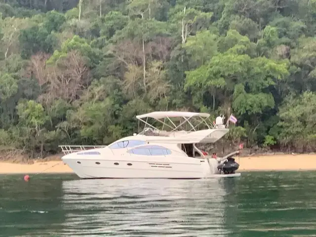 Azimut 46