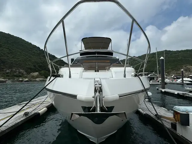 Fairline Squadron 53