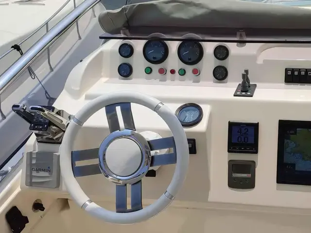 Azimut 58