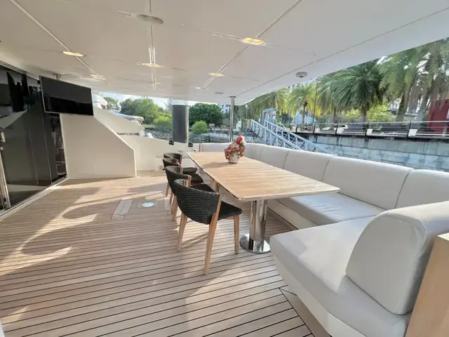 Azimut Grande 32 Metri