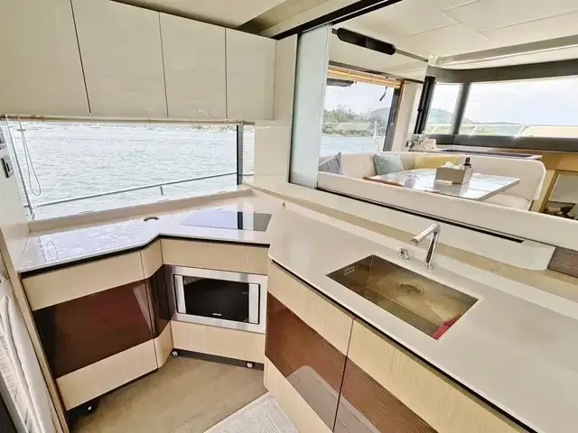 Absolute Navetta 48