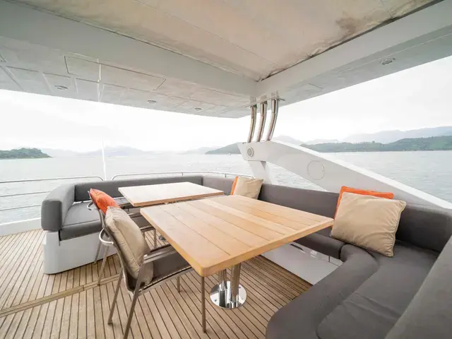 Sunseeker Manhattan 73