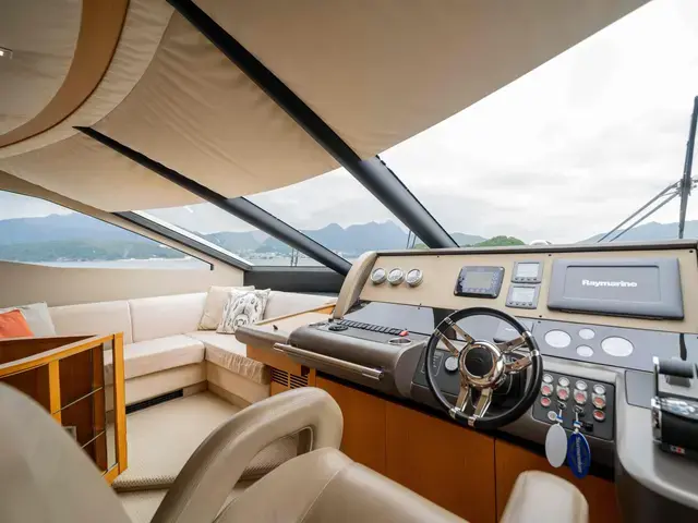 Sunseeker Manhattan 73