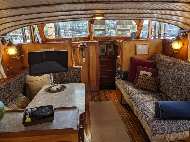 Monk Double Cabin Cruiser