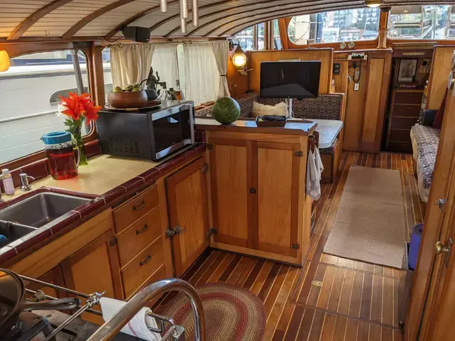 Monk Double Cabin Cruiser