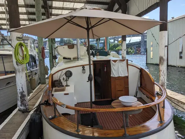 Monk Double Cabin Cruiser