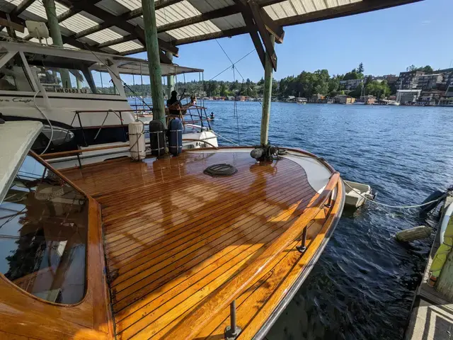 Monk Double Cabin Cruiser