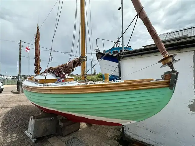 Albert Strange Wenda 24ft