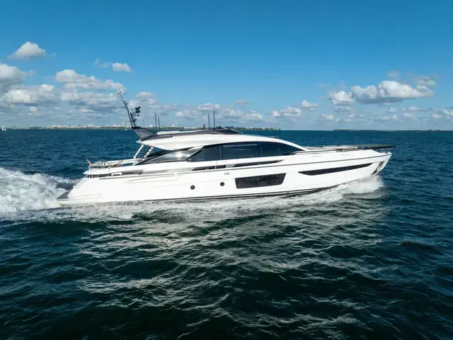 Azimut S10