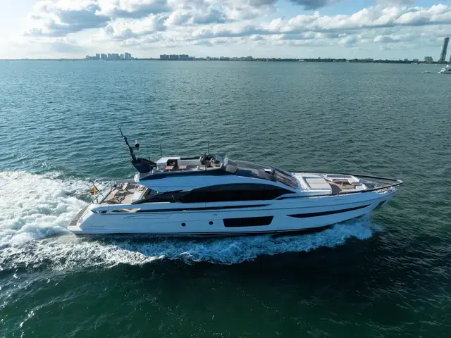 Azimut S10