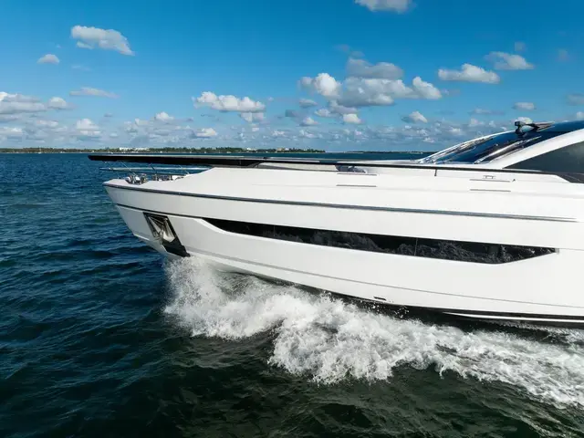 Azimut S10