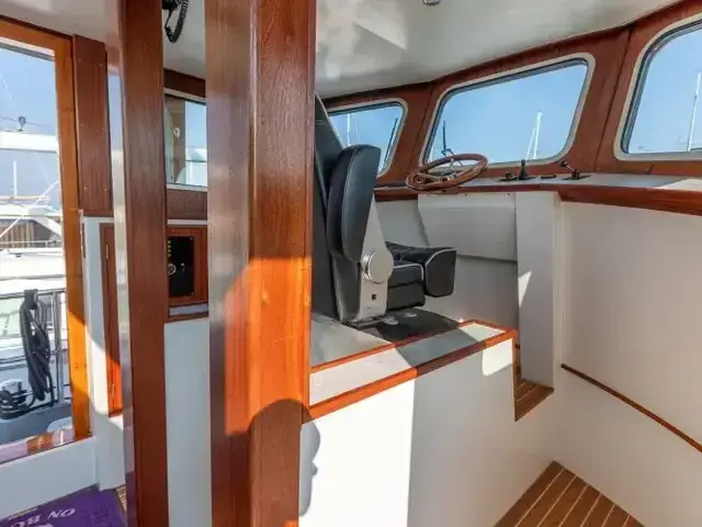 Pilothouse Trawler 44 Long Range