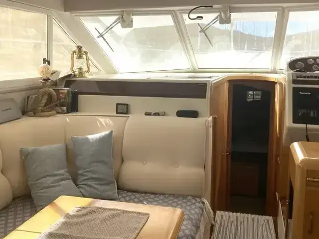 Fairline Brava 36