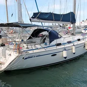 2005 Bavaria 42 Cruiser