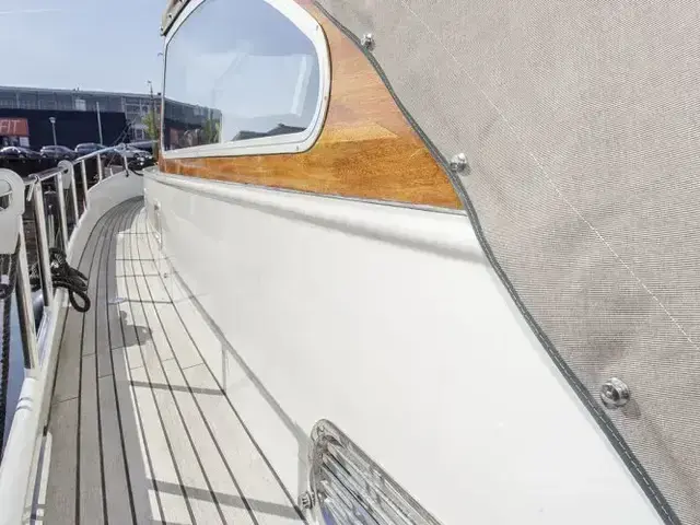 BRUIJS SPIEGELKOTTER Cabrio 1150