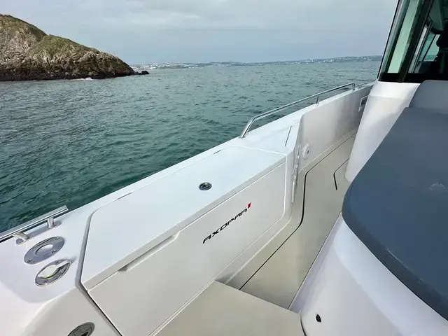 Axopar 37XC CROSS CABIN