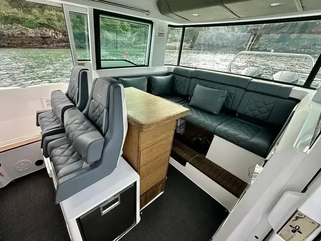 Axopar 37XC CROSS CABIN