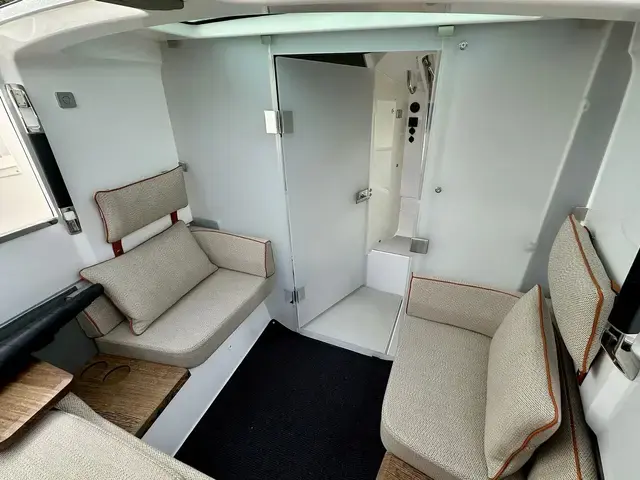 Axopar 37XC CROSS CABIN