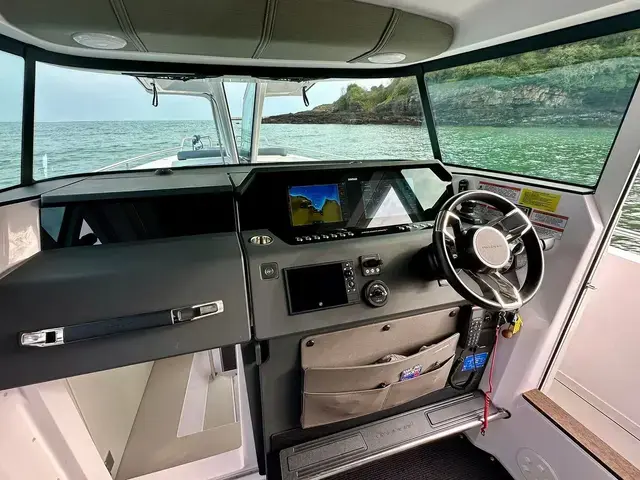 Axopar 37XC CROSS CABIN