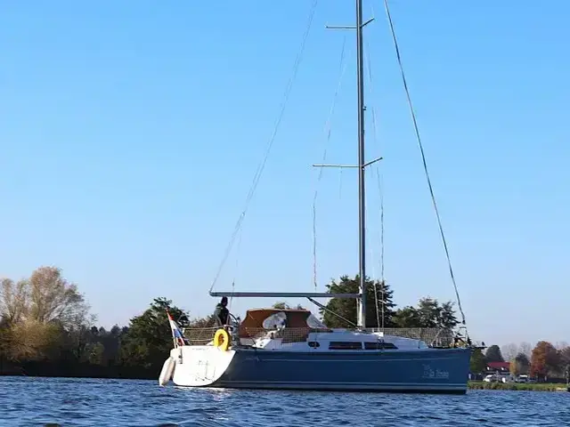 Hanse 320