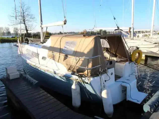 Hanse 320