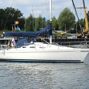 2001 Hanse 301