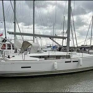 2012 Jeanneau Sun Odyssey 439