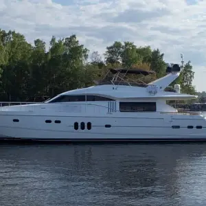 2004 Princess 23