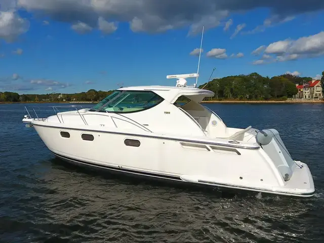 Tiara Yachts 3900 Sovran