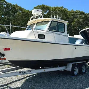 2002 Parker 2320 Sport Cabin