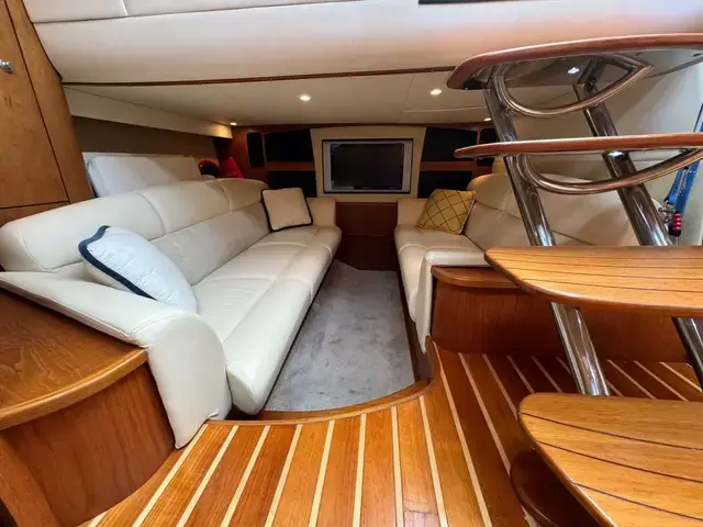 Tiara Yachts 3900 Sovran