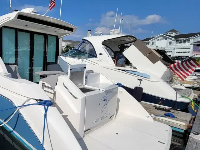 Tiara Yachts 39