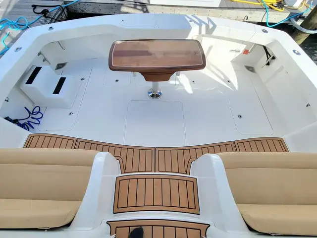 Viking 42 Sport Tower