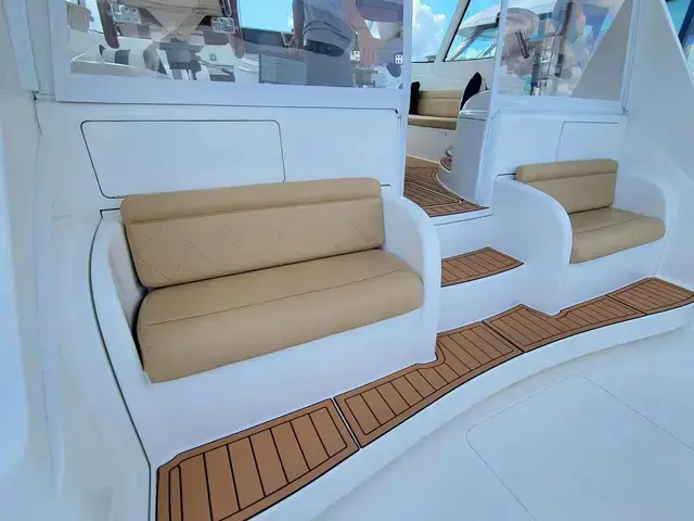 Viking 42 Sport Tower