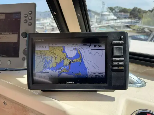 Parker 2320 Sport Cabin