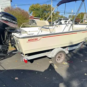 2018 Boston Whaler 170 Montauk