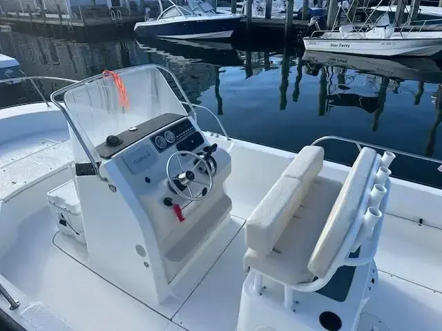 Boston Whaler 210 Montauk