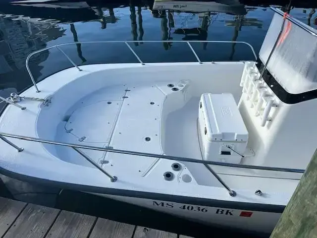 Boston Whaler 210 Montauk