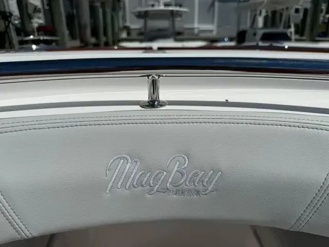 Mag Bay 43 CC