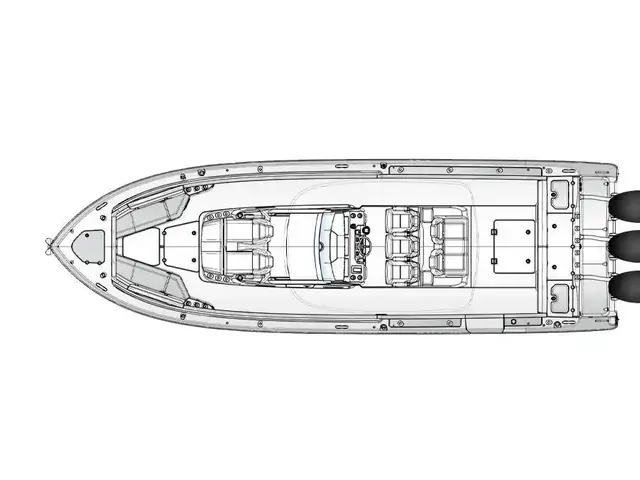 Everglades 395 Center Console