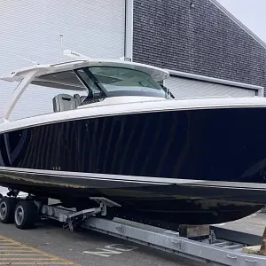 2019 Tiara 38