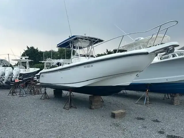 Boston Whaler 26 Outrage