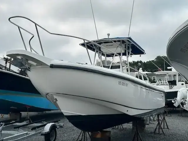 Boston Whaler 26 Outrage