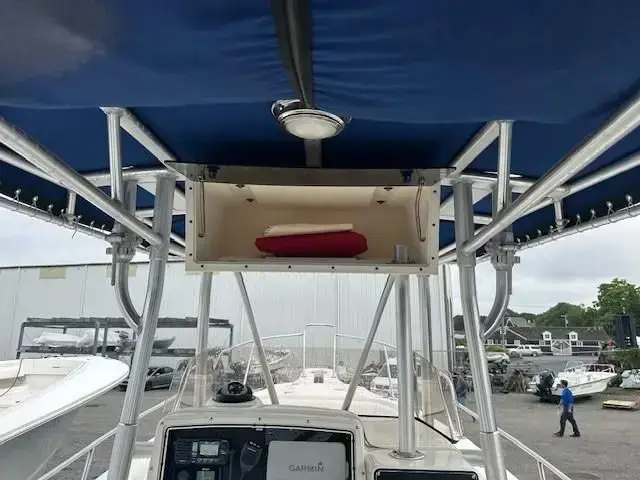 Boston Whaler 26 Outrage