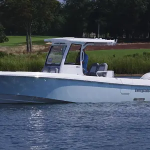 2025 Everglades 285 Center Console