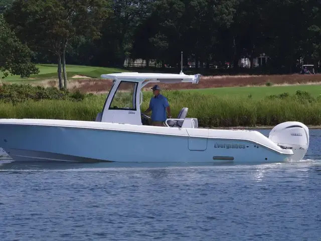 Everglades 285 Center Console